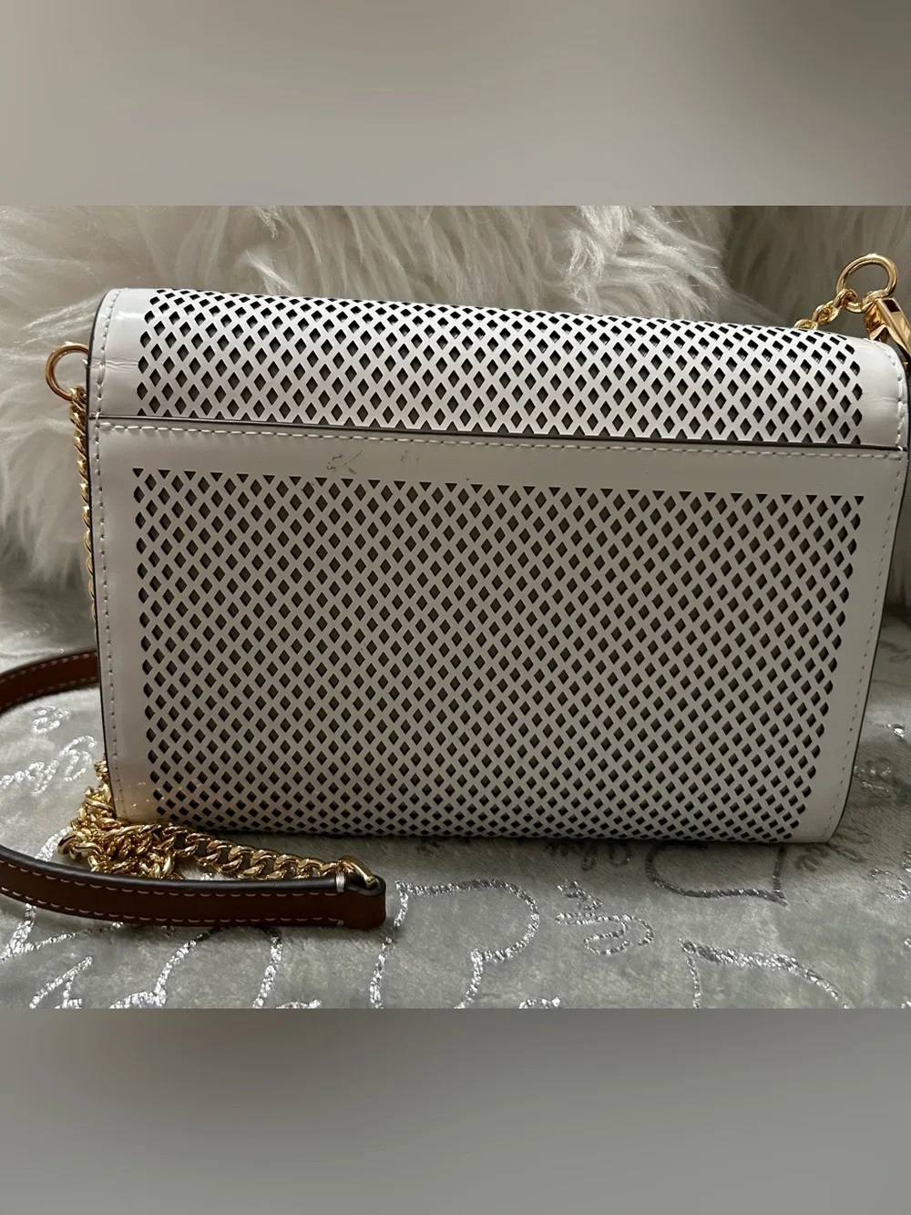 NWT Tory Burch, Sm White Fleming Diamond Perforated Convertible Leather Crossbod